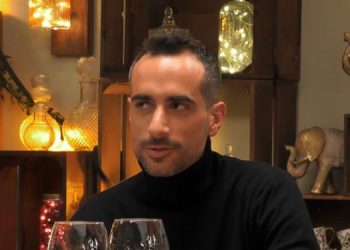 El ibicenco Dani durante la cena en First Dates