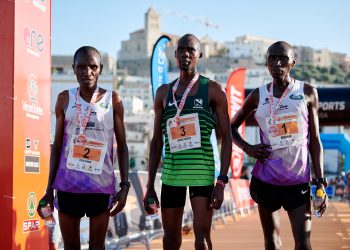 Ganadores de la Media Maratón. FOTOS: Jon Izeta
