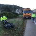 Xarxa viaria del Consell retira restos de un automóvil en un accidente en la carretera de ses Salines.