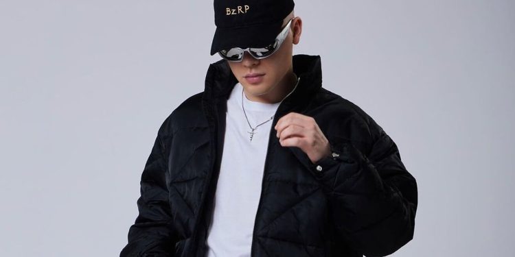 Bizarrap en una imagen promocional
