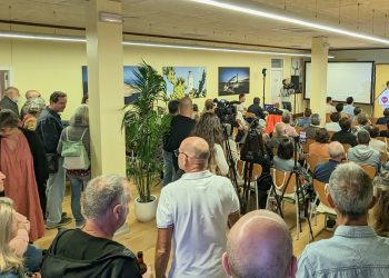 Sílvia Tur durante el acto electoral en La Mola.