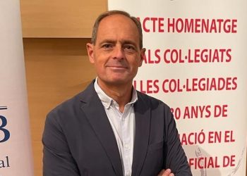 Javier Torres, decano del COPIB.