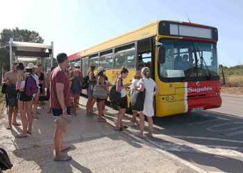 Autobús lanzadera a Benirràs