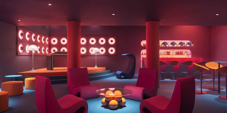 Interior del Piropo Club de OD Hotels en Ocean Drive Talamanca.