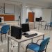 Aula de la UNED preparada para exámenes online