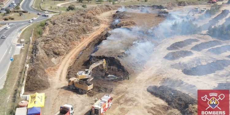 Vista aérea de hoy de la situación de la planta de biomasa. Foto Bombers d'Eivissa