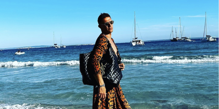 Joaquín posando en Ibiza en una imagen de sus redes sociales