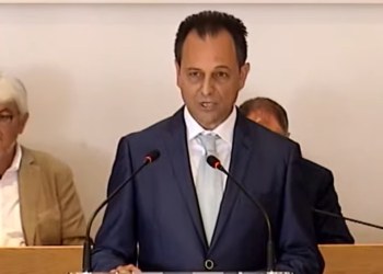 Lorenzo Córdoba, durante el acto de toma de posesión del Consell de Formentera, este sábado.