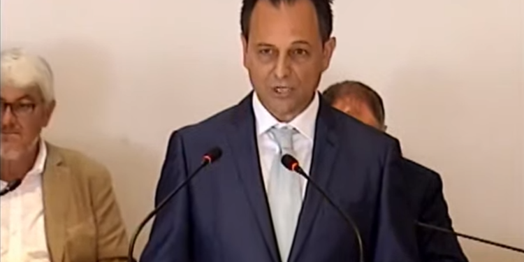 Lorenzo Córdoba, durante el acto de toma de posesión del Consell de Formentera, este sábado.