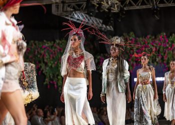 Instante del desfile Adlib. Fotos: Aisha Bonet