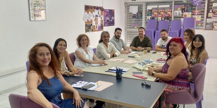 Portavoces de Podemos Ibiza, reunidos en la sede.
