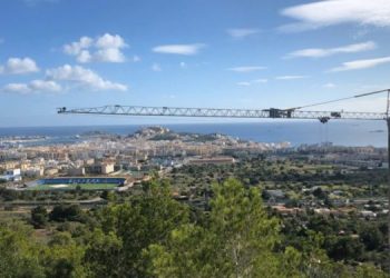 Vista de Ibiza desde Cas Mut en obras. Foto: P. N.