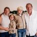 La familia de Theo. Imagen cedida a Noudiari del archivo familiar