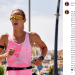 La icónica imagen de la deportista Emma Pallant corriendo en Ibiza. Foto: @professionaltriathletesorg  vía IG @em_pallant