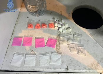 Sustancias intervenidas a los detenidos en una imagen facilitada por la Policía Nacional de Ibiza.