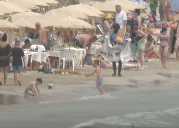 Imagen de IB3 en la que se ve el beach club objeto de las denuncias. Imagen IB3