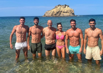 La familia Zidane en una imagen que ha llamado la atención en redes sociales.