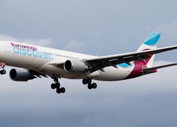 Imagen de un avión de la compañía como el del incidente (Wikipedia).