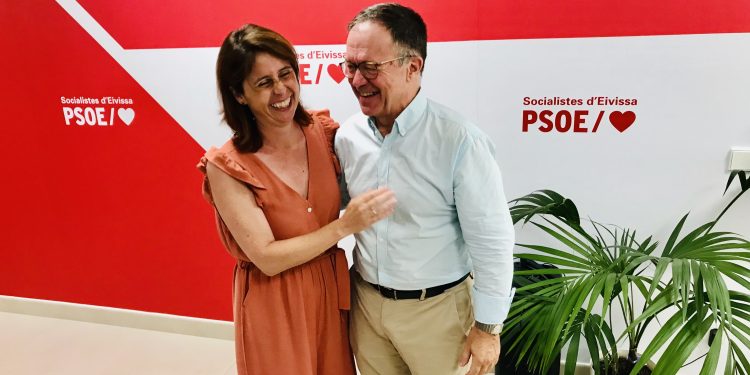 Milena Herrera con Josep Marí Ribas, Agustinet. Foto Noudiari