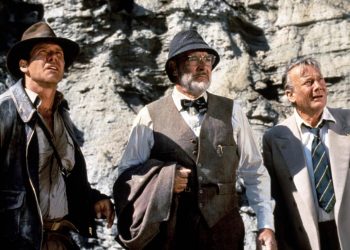 Harrison Ford, Sean Connery y Denholm Elliott, en un fotograma de 'Indiana Jones y la última cruzada'.