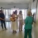 Marga Prohens, Manuela García y Llorenç Córdoba, durante la visita al hospital de Formentera. Foto: Consell Insular de Formentera