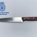 Cuchillo con el que el detenido amenazó a los presentes. Fotografía Policía Nacional