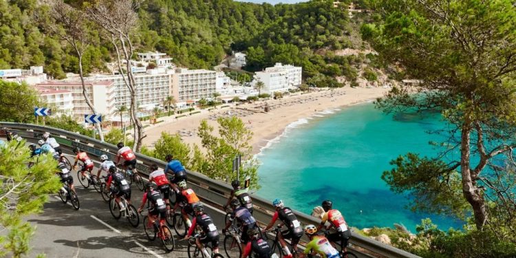 Playa de la Cala de Sant Vicent.