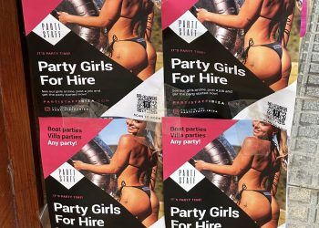 Carteles denunciados por el PSOE de Ibiza