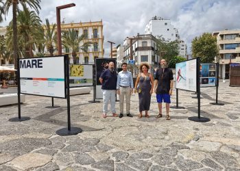 Exposición en el puerto de Ibiza. Foto: MARE