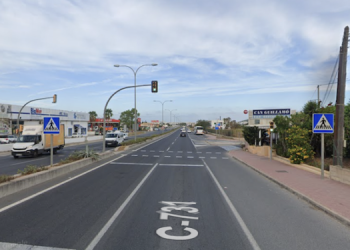 Cruce de Can Guillamó en la carretera de Sant Antoni.