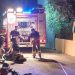 Intervención de bomberos en el incendio presuntamente provocado por una mujer que provocó una víctima mortal en Sant Antoni.