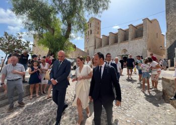 Llorenç Córdoba, Marga Prohens y Vicent Marí, en la celebración de Sant Ciriac