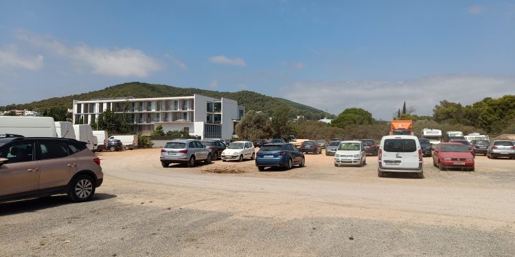 Zona donde se encuentra la parcela donde se ubicará el nuevo centro de salud. Foto: N.G.G.