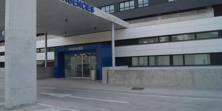 Las dos personas heridas fueron ingresadas en Can Misses.