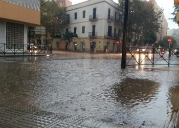 Imagen de archivo de una jornada de lluvias fuertes en Vila. / Noudiari