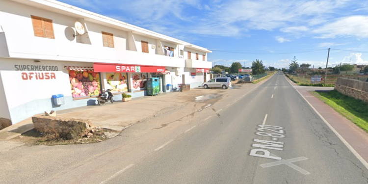 Zona del supermercado Ofiusa de Formentera donde ocurrieron los hechos. Google maps