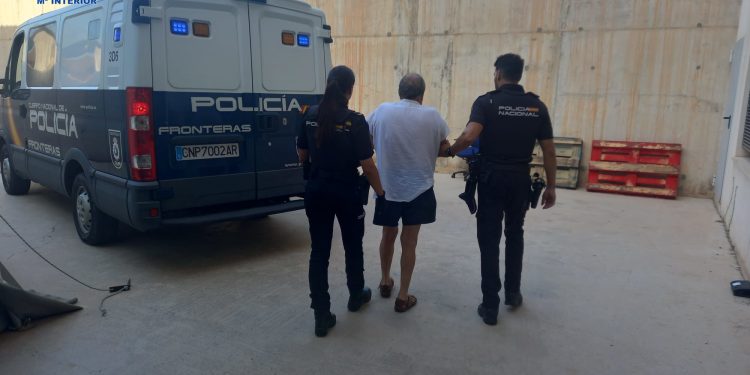 Imagen de la nueva detención del hombre facilitada por la Policía Nacional de Ibiza.