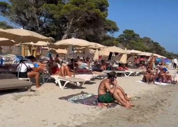 Imagen de archivo de la playa de ses Salines.