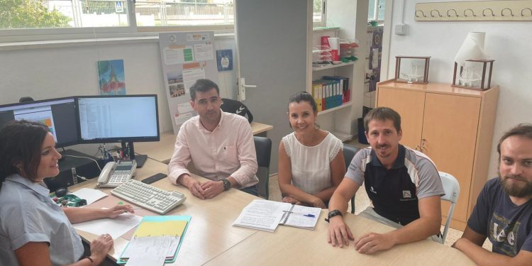 Imagen de al reunión facilitada por el Ajuntament de Santa Eulària.