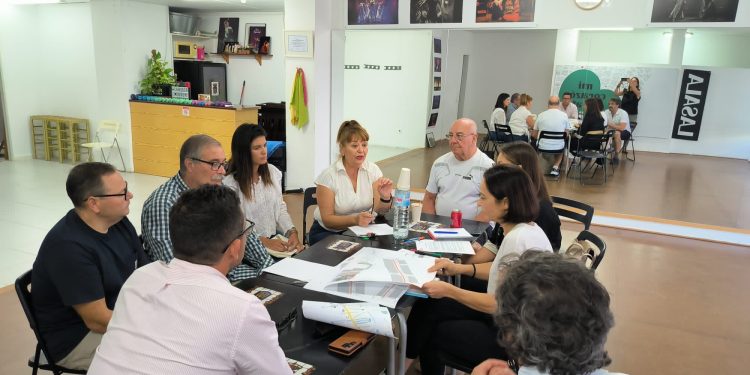 Un momento del encuentro celebrado hoy. Foto: Ayuntamiento de Ibiza.