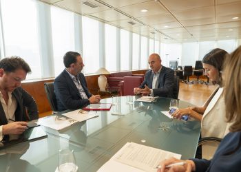 Encuentro mantenido entre el conseller de Empresa, Ocupación y Energía y el presidente del Consell. Foto: Consell de Ibiza