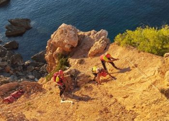 Imagen de la intervención. Fotos: Bombers d'Eivissa