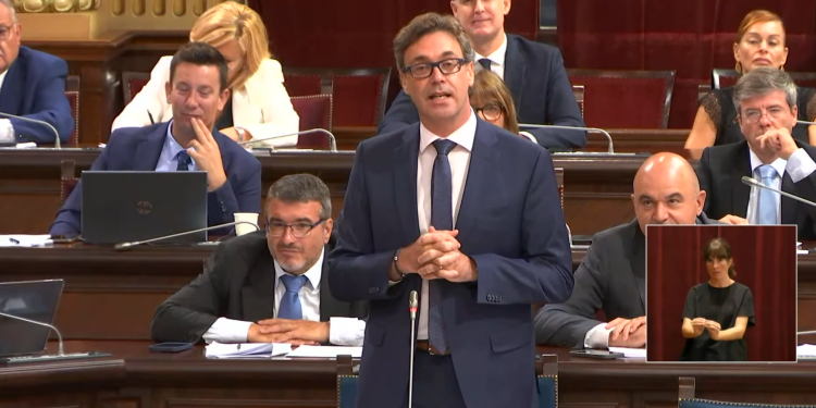 El ibicenco Toni Costa ha presentado hoy los presupuestos.