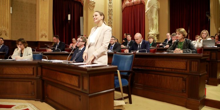 Marga Prohens, en el Parlament en una imagen de archivo