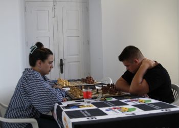 Partida en juego durante uno de los torneos. Foto: Ibiza Chess Festival