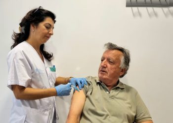 Una enfermera del Centro de Salud Vila