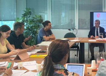 Un momento de la reunión con el conseller. ANPE