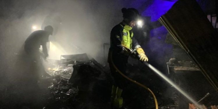 Imagen de la intervención de esta madrugada. Foto: @bombersdeivissa