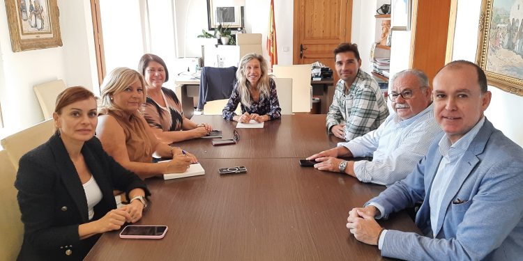 Encuentro en Santa Eulària. Foto: Partido Popular