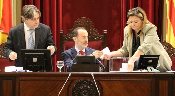 Recuento de votos. Foto: Parlament.